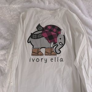 Ivory Ella long-sleeve t-shirt!